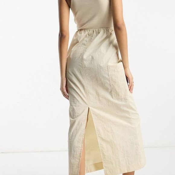 2 in 1 ribbed scoop neck dress with tank top with cargo midi skirt - Picture 2 of 3